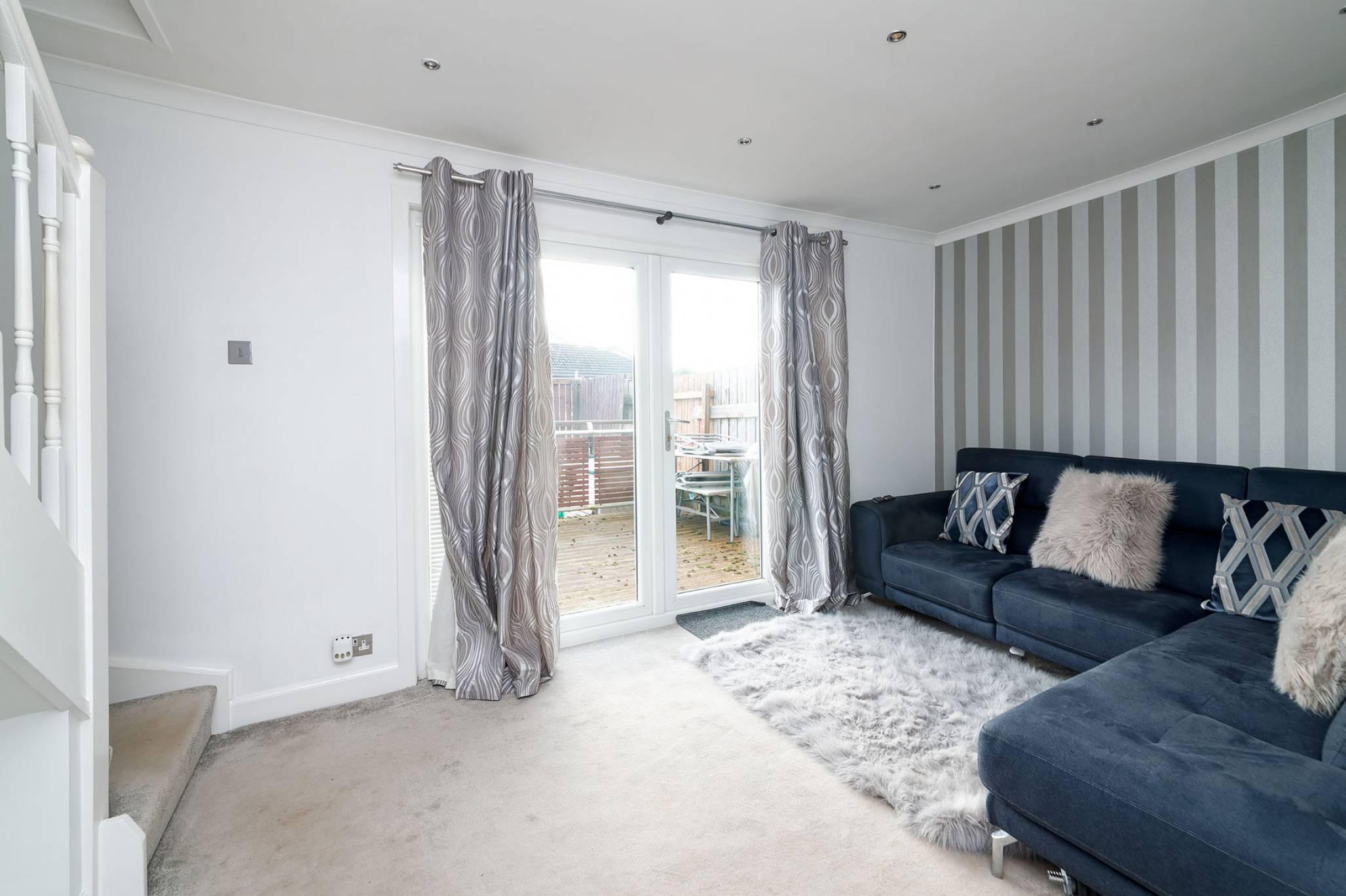 72 Saughs Drive, Robroyston, Glasgow, G33 1HG