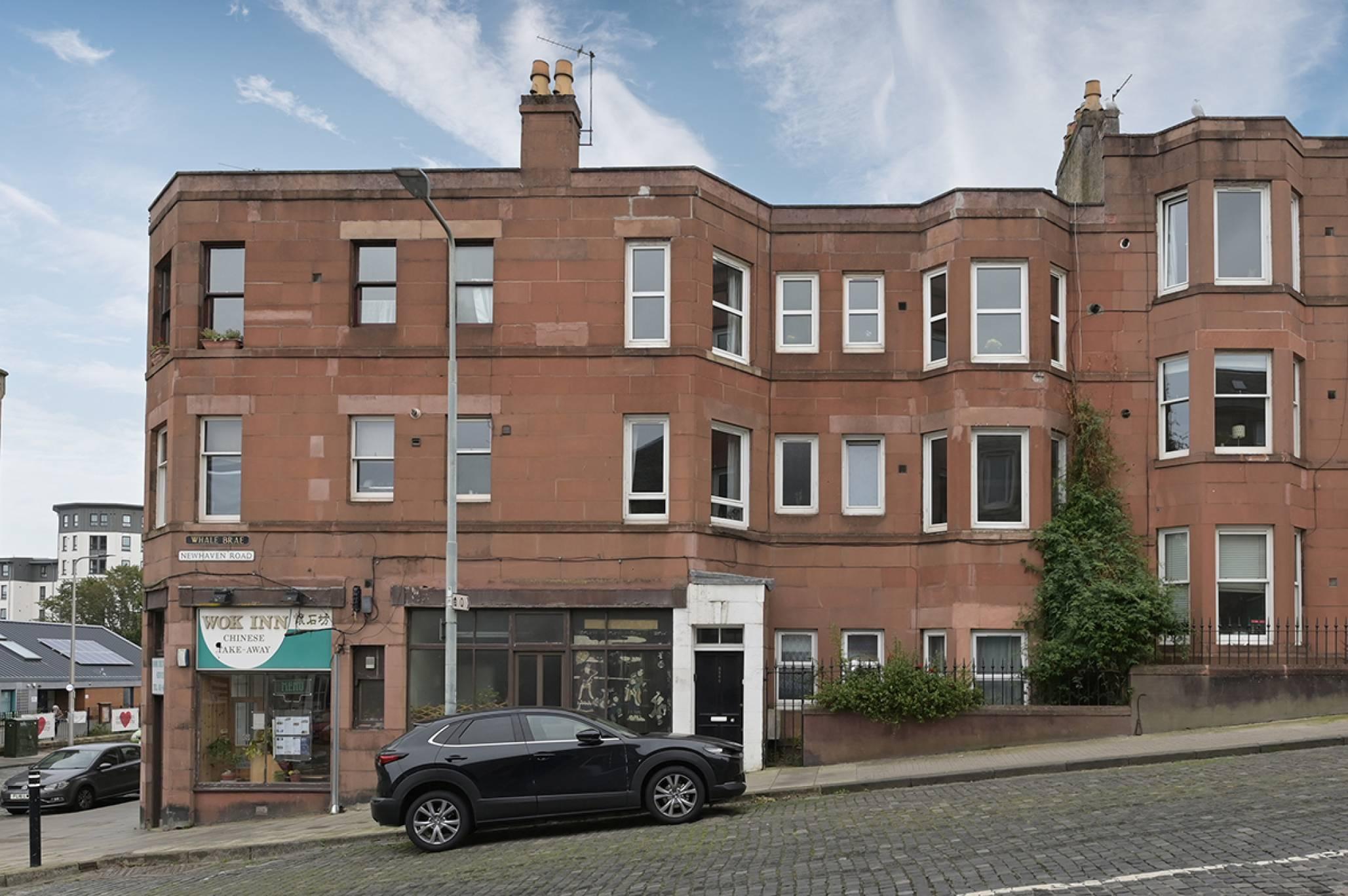 38/3 Annfield, Newhaven, Edinburgh, EH6 4JA