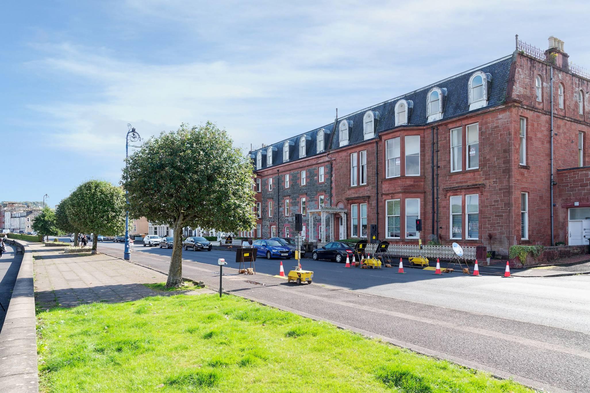 Flat 15, Grand Marine Court, 41 Argyle Street, Rothesay, PA20 0AX