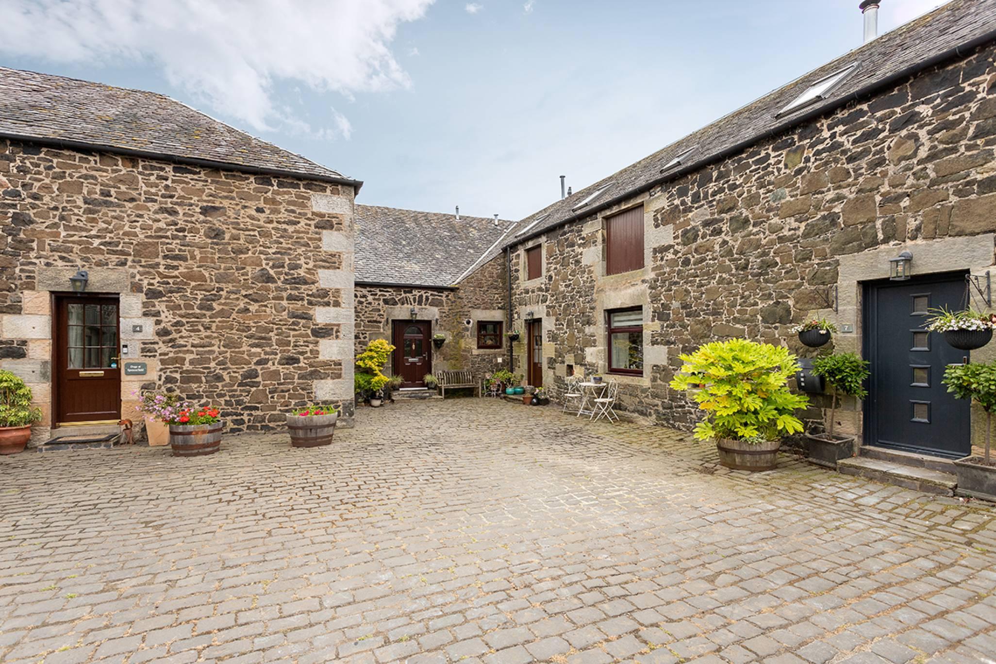 5 Spencerfield Steadings, Dunfermline, KY11 9LA
