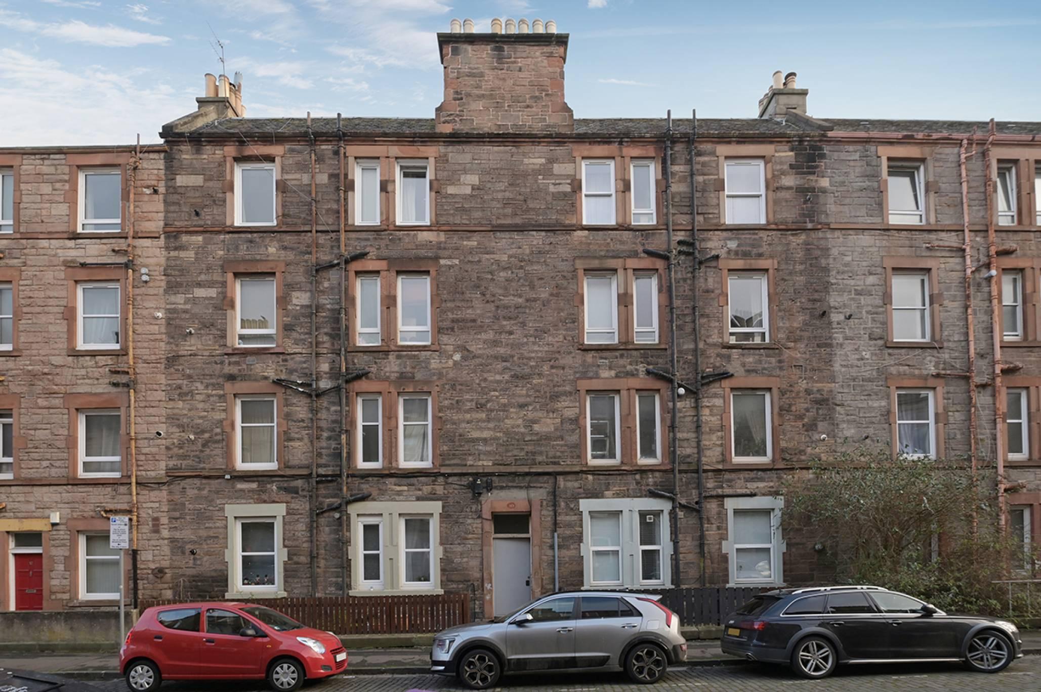 10/12 Smithfield Street, Gorgie, Edinburgh, EH11 2PQ
