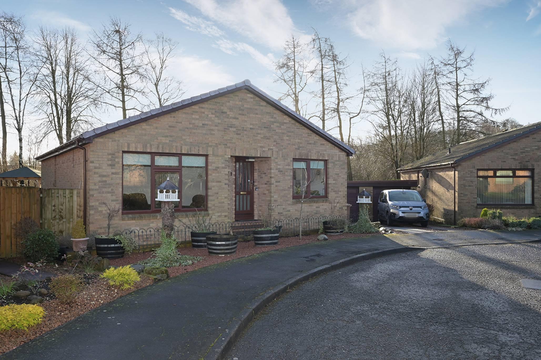 17 Greenmantle Place, Glenrothes, KY6 3QQ