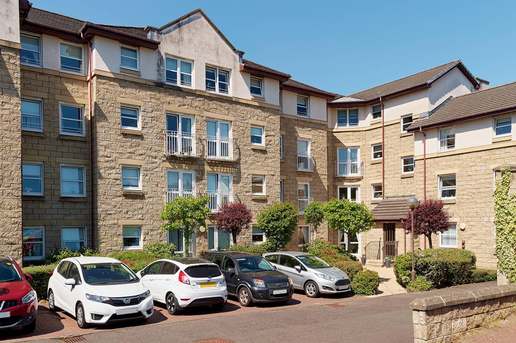 Flat 23 24 Weavers Court, Woodside Walk, Hamilton, ML3 7HY