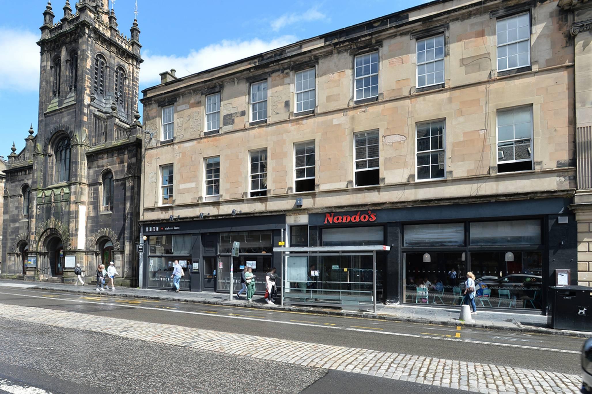 35/2 George IV Bridge, Old Town, Edinburgh, EH1 1EL