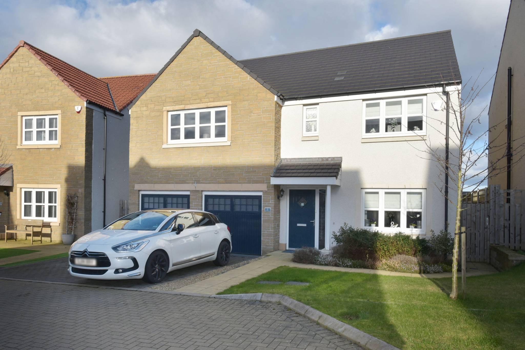 6 Beech Path, East Calder, Livingston, EH53 0FR
