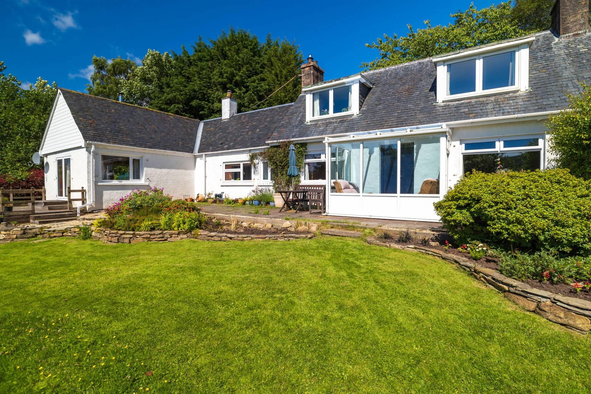 Leitir Cottage, Drumrunie, Ullapool, IV26 2XY