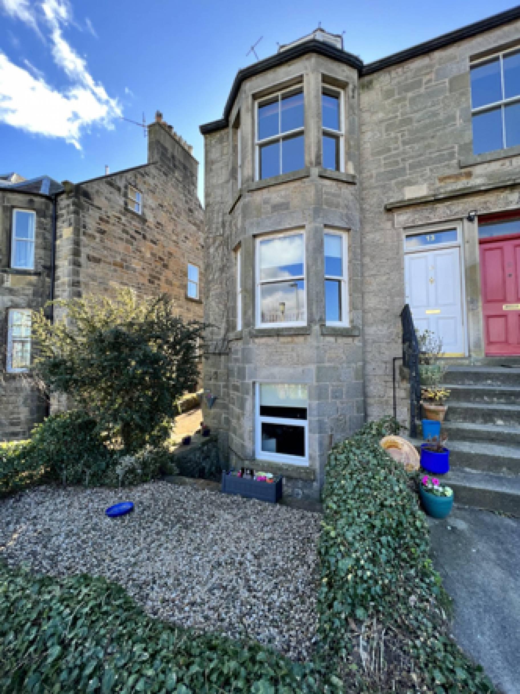 14 Villa Road, South Queensferry, Edinburgh, EH30 9RF