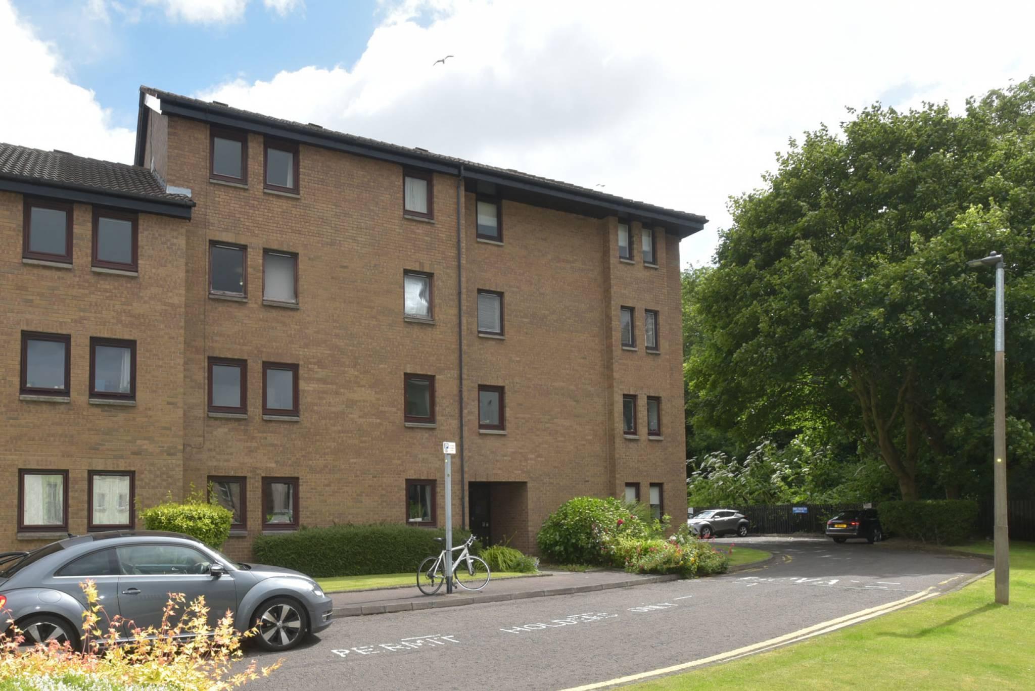19/9 Boat Green, Cannonmills, Edinburgh, EH3 5LW