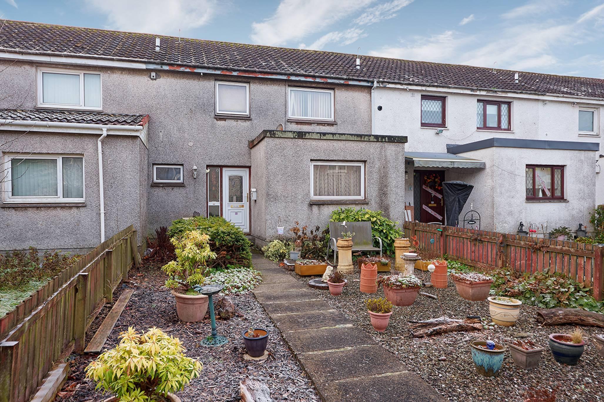 2 Mossbank, Livingston, EH54 6EA