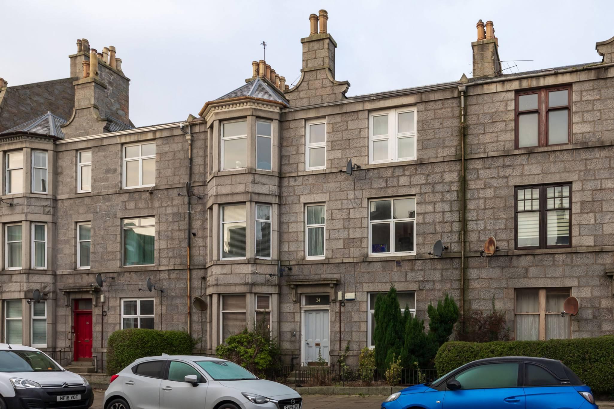 Flat F, 24 Albyn Grove, Aberdeen, AB10 6SQ