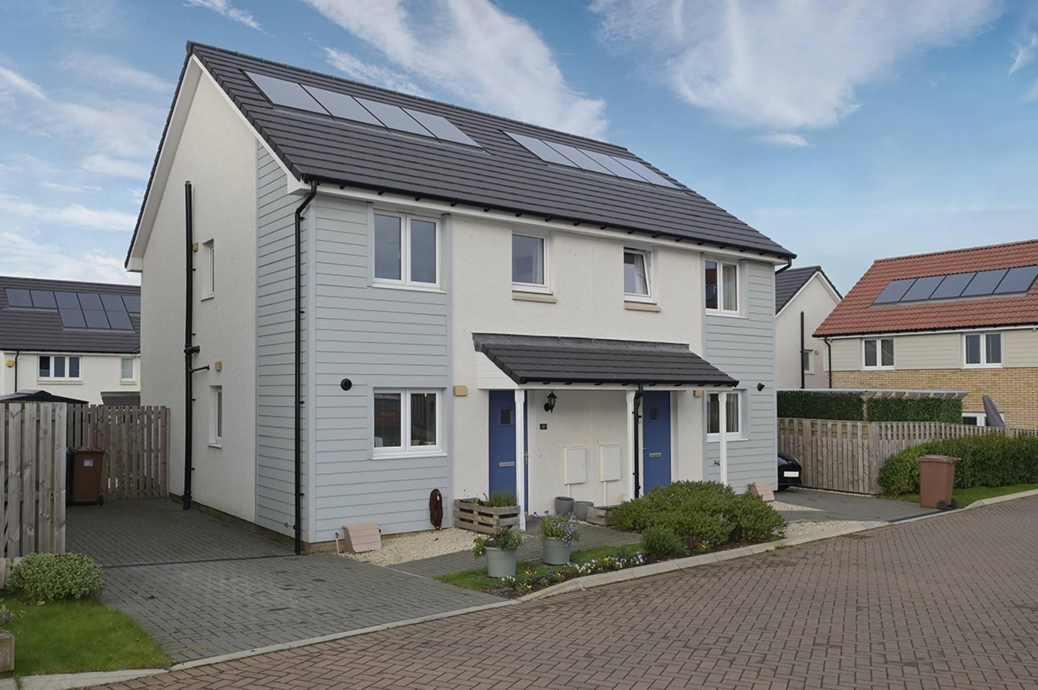 31 Nethershiel Terrace, Calderwood, Livingston, EH53 0GJ