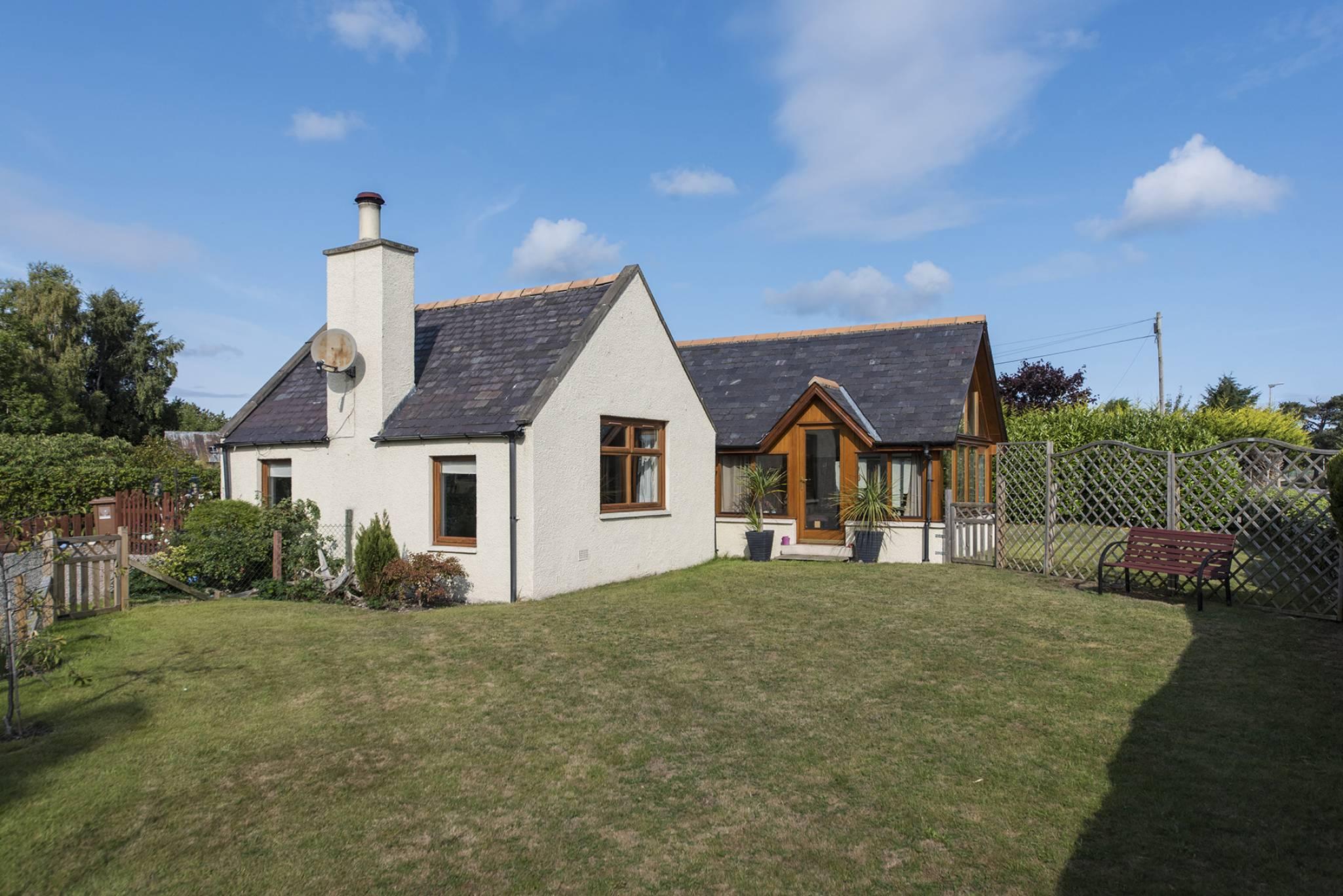 Lizzie's Cottage, 13 Bogmoor Road, Fochabers,… McEwan Fraser Legal