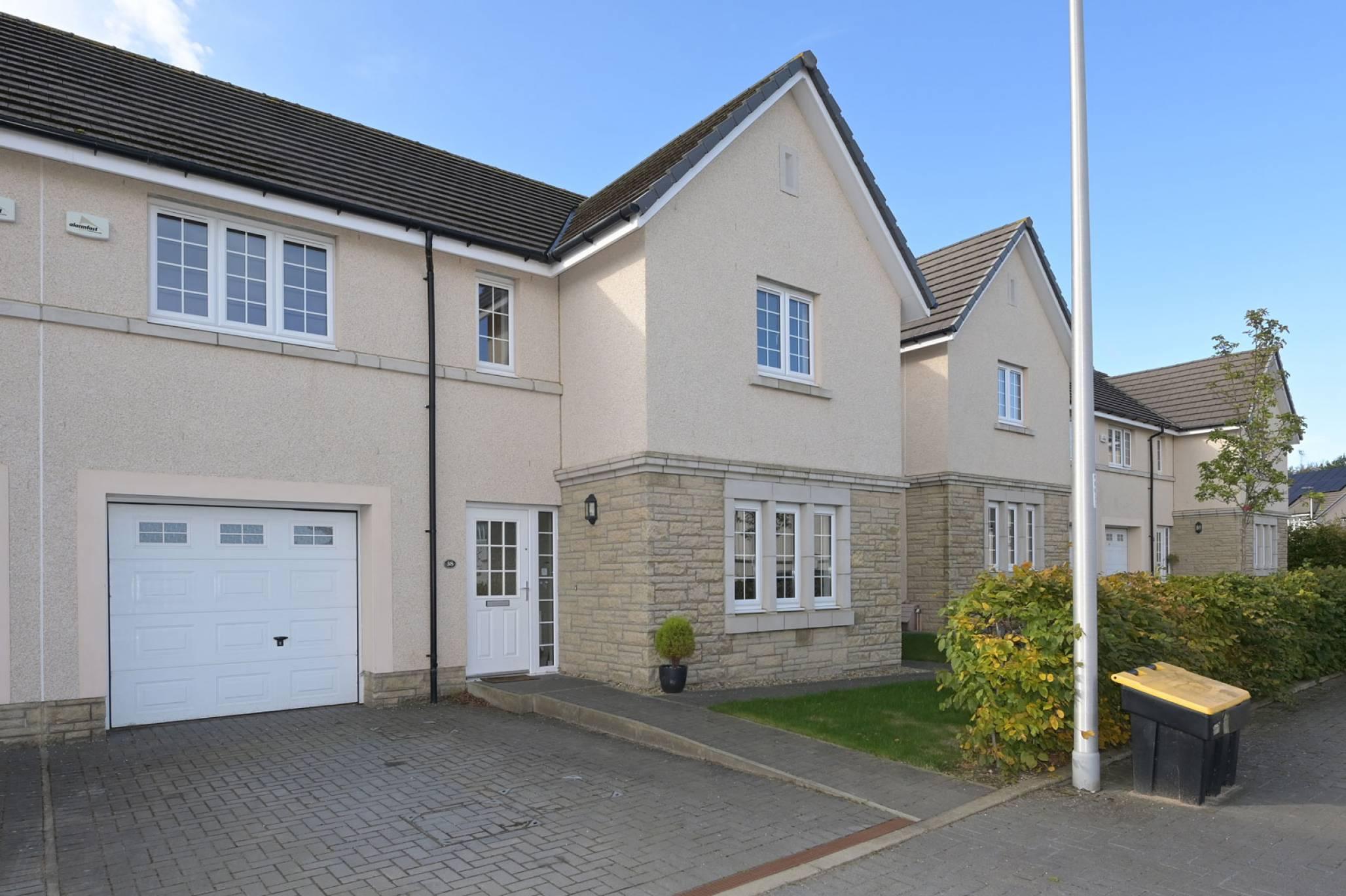 38 Kilburn Wood Drive, Roslin, EH25 9AA