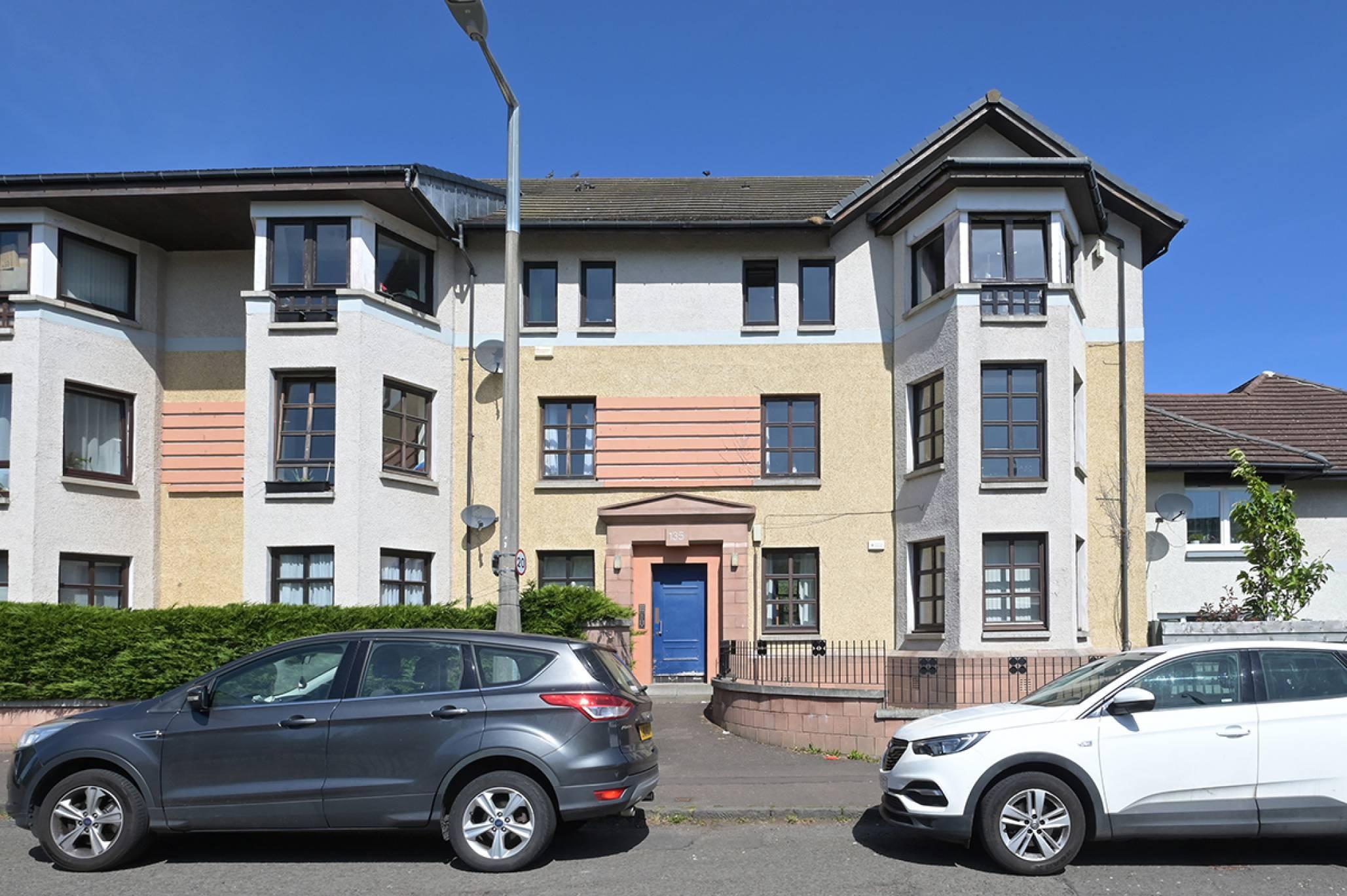 135/2 Craigmillar Castle Avenue, Edinburgh, EH16 4DN