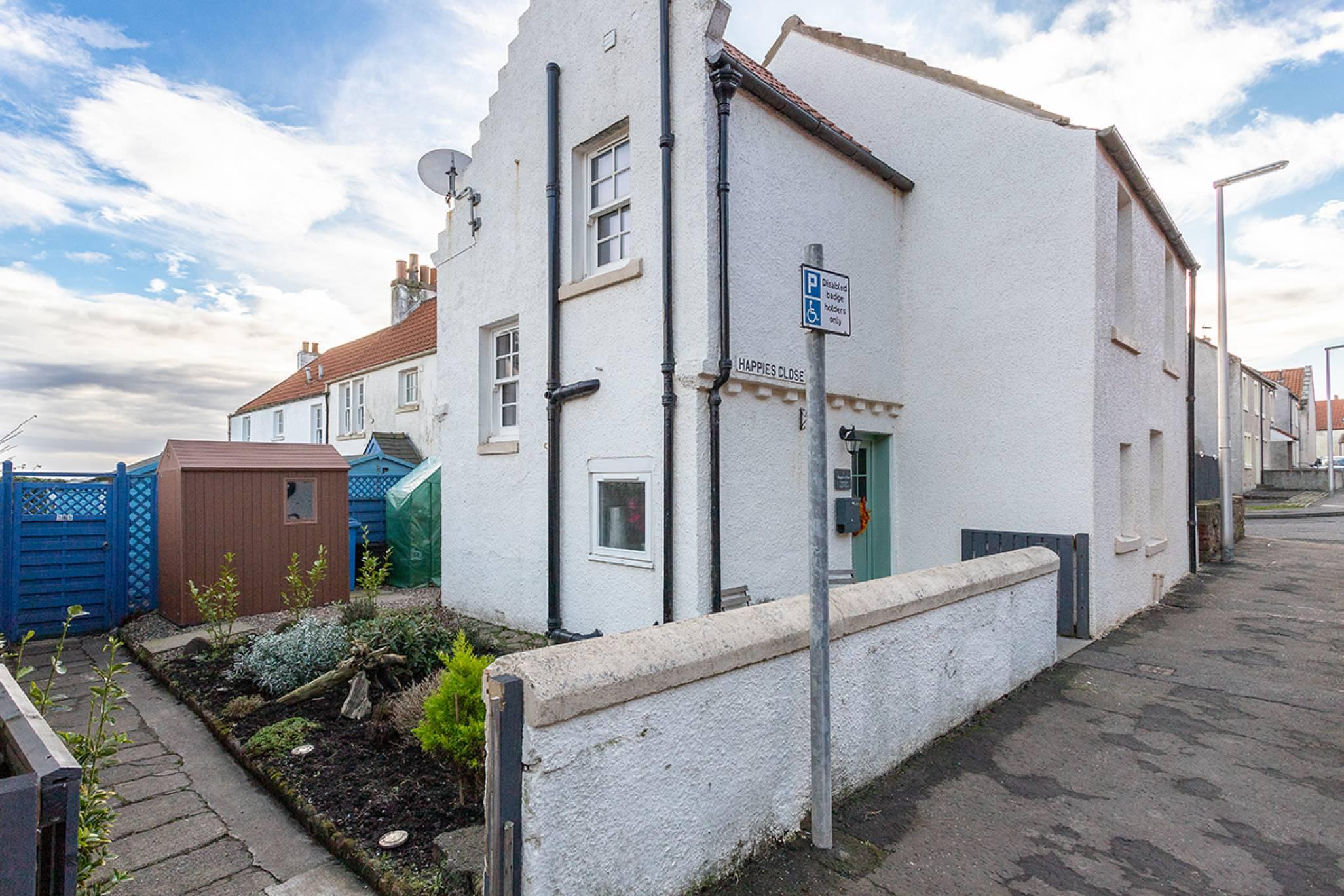 1 Happies Close, West Wemyss, Kirkcaldy, KY1 4TB