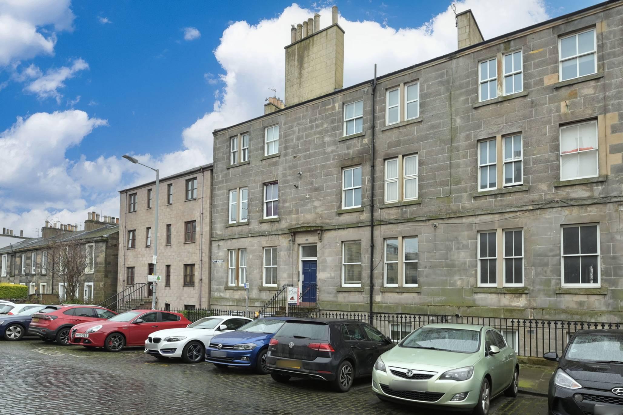 76/8 Pitt Street, Bonnington, Edinburgh, EH6 4DB