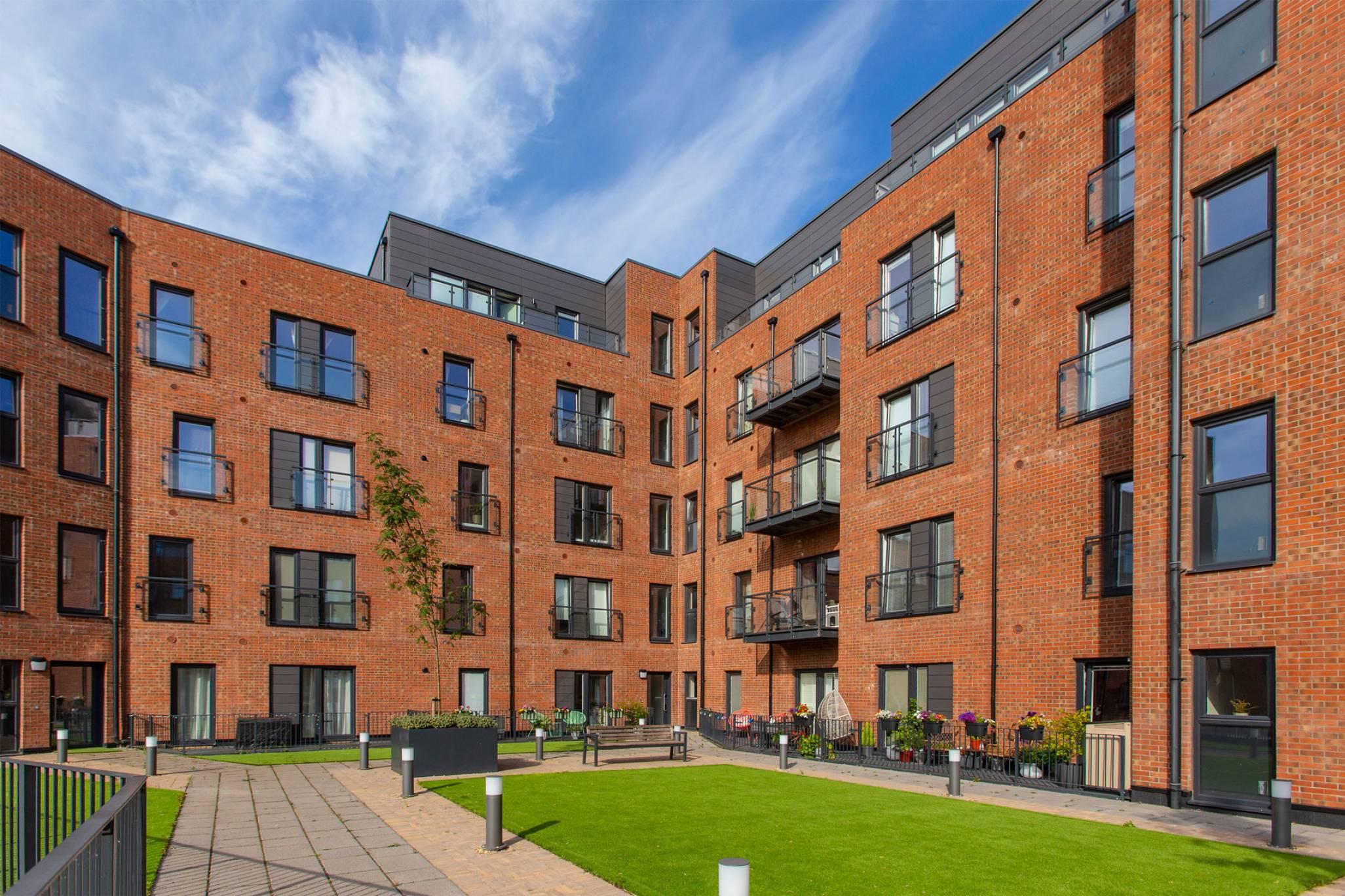 79/10 Ocean Drive, The Shore, Edinburgh, EH6 6BP