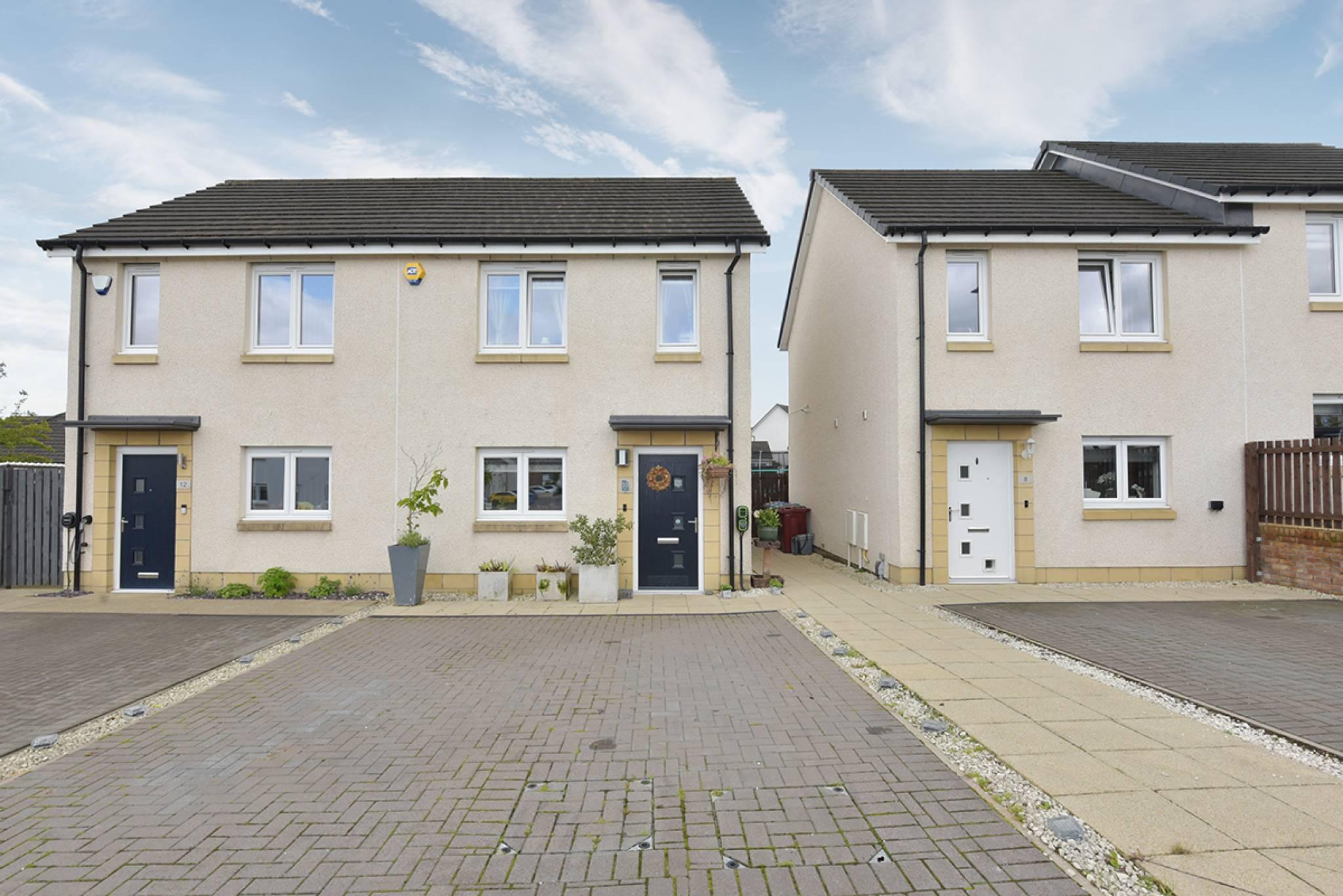 10 Skelton Park, Denny, FK6 5FL