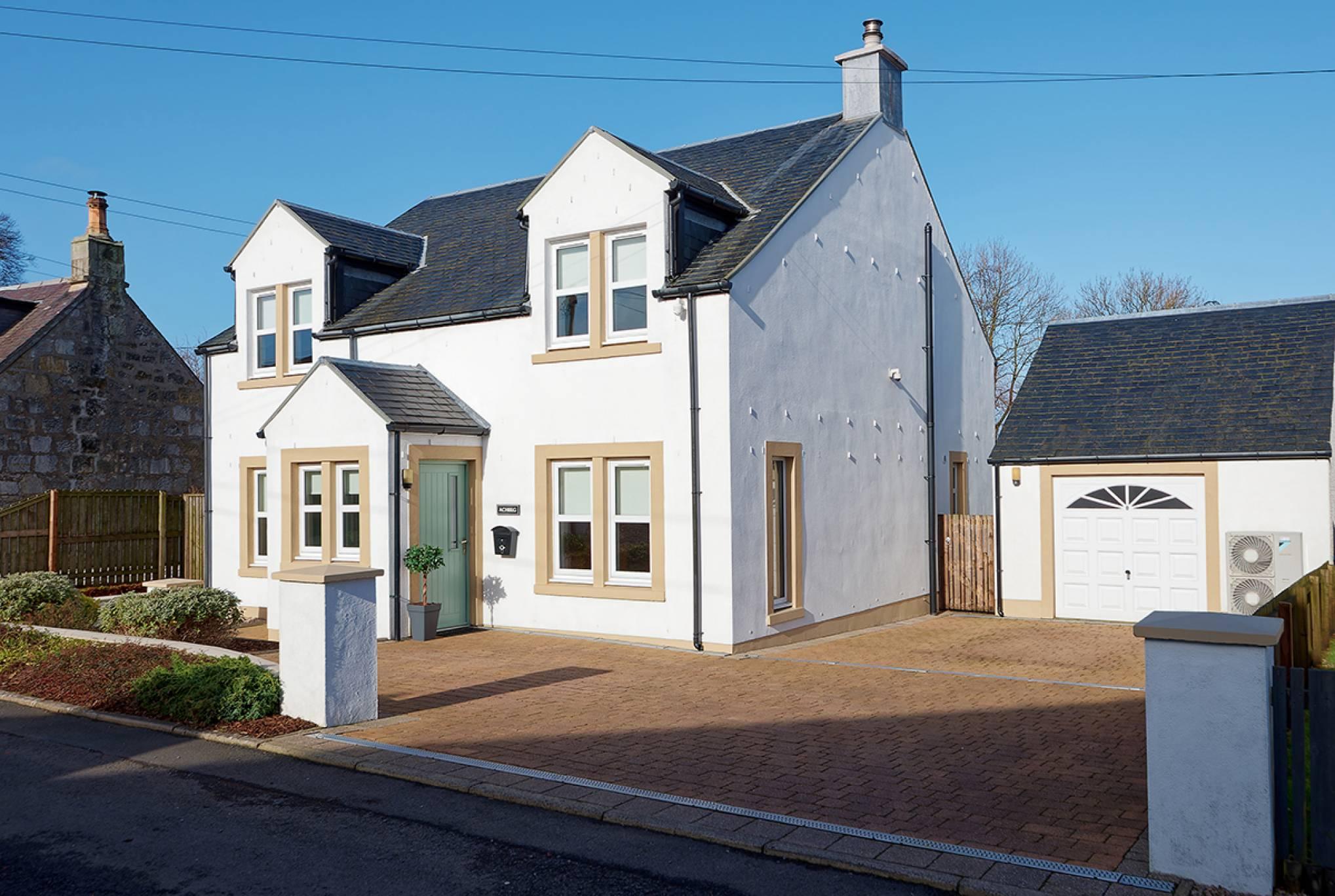 Achbeg, Auchentiber, Kilwinning, KA13 7RR