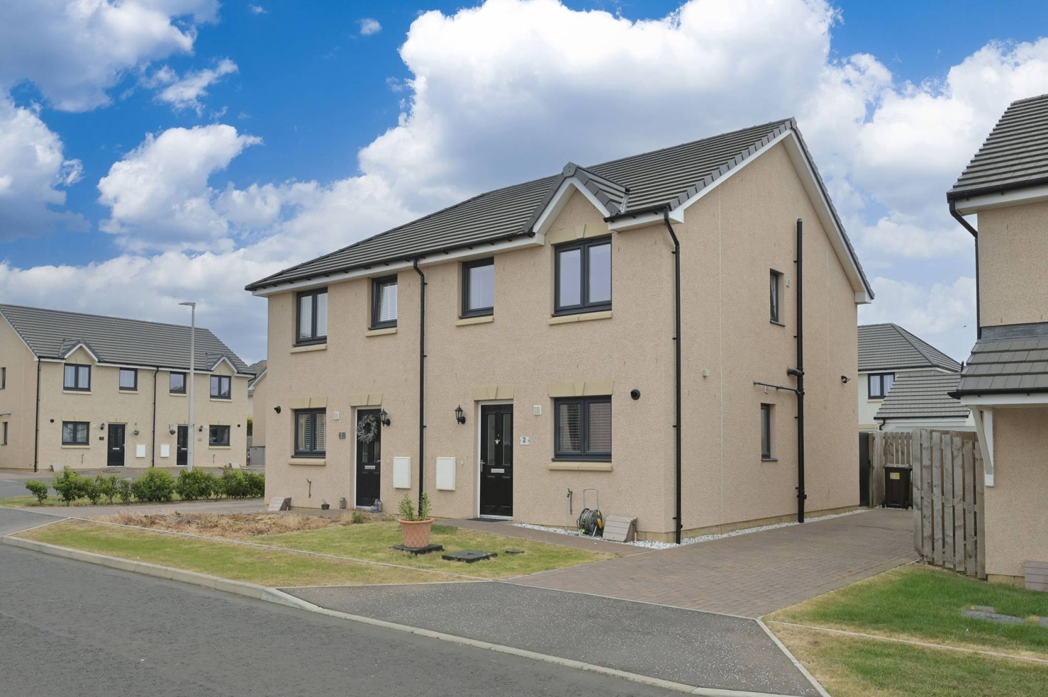 2 Grant Crescent, Macmerry, EH33 1FQ