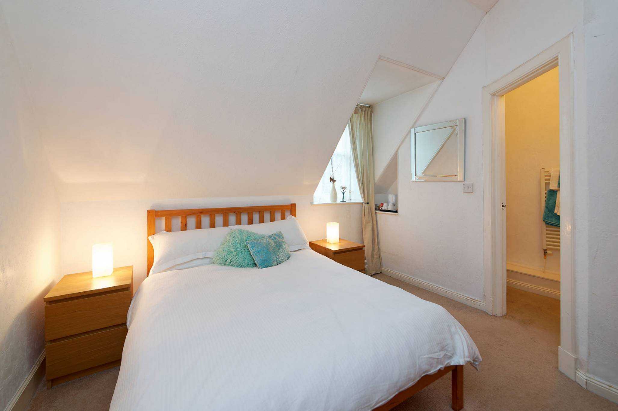 Cross Keys Hotel, High Street, New Galloway, DG7 3RN