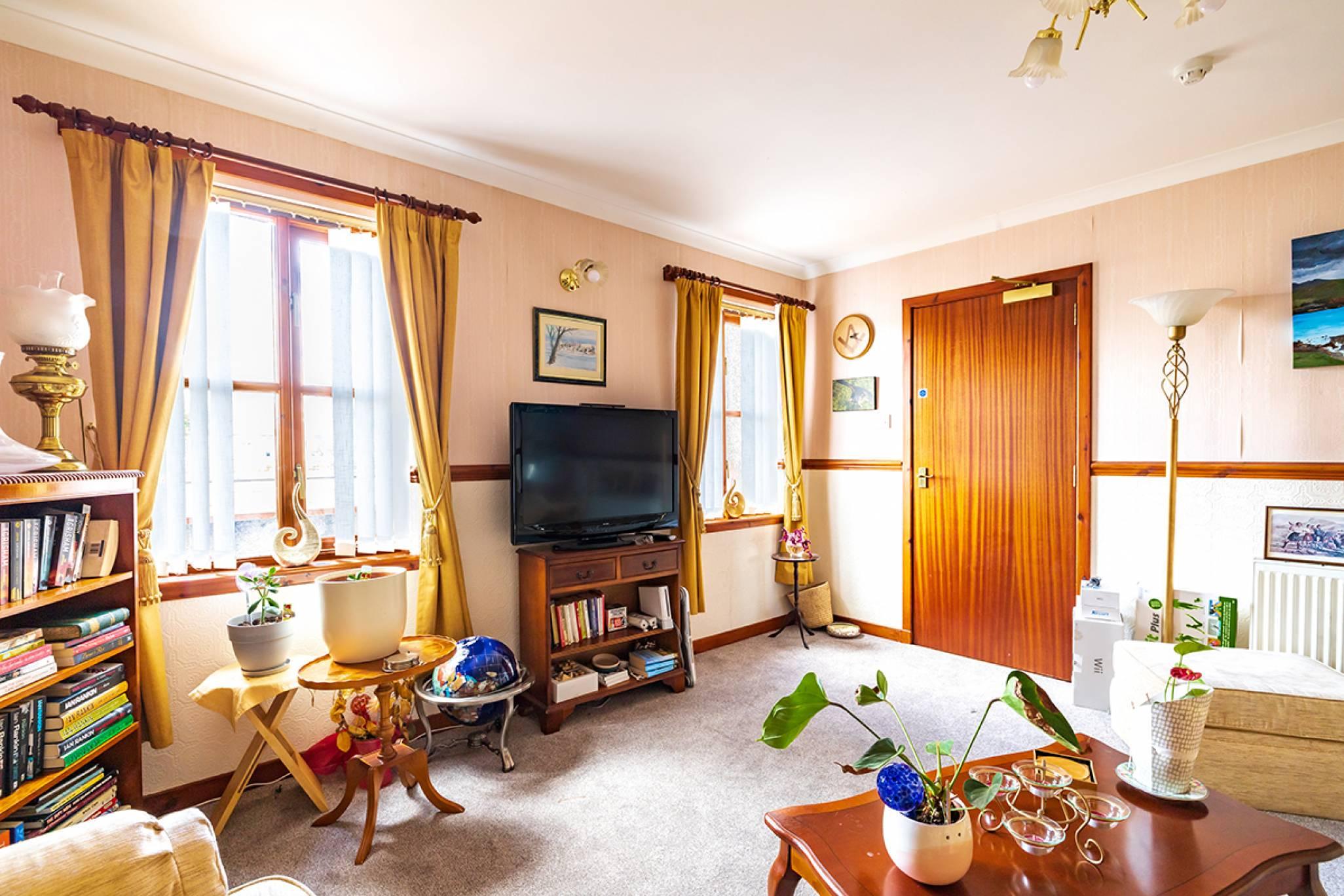 Westbourne Guest House, 50 Huntly Street, Inverness, IV3 5HS