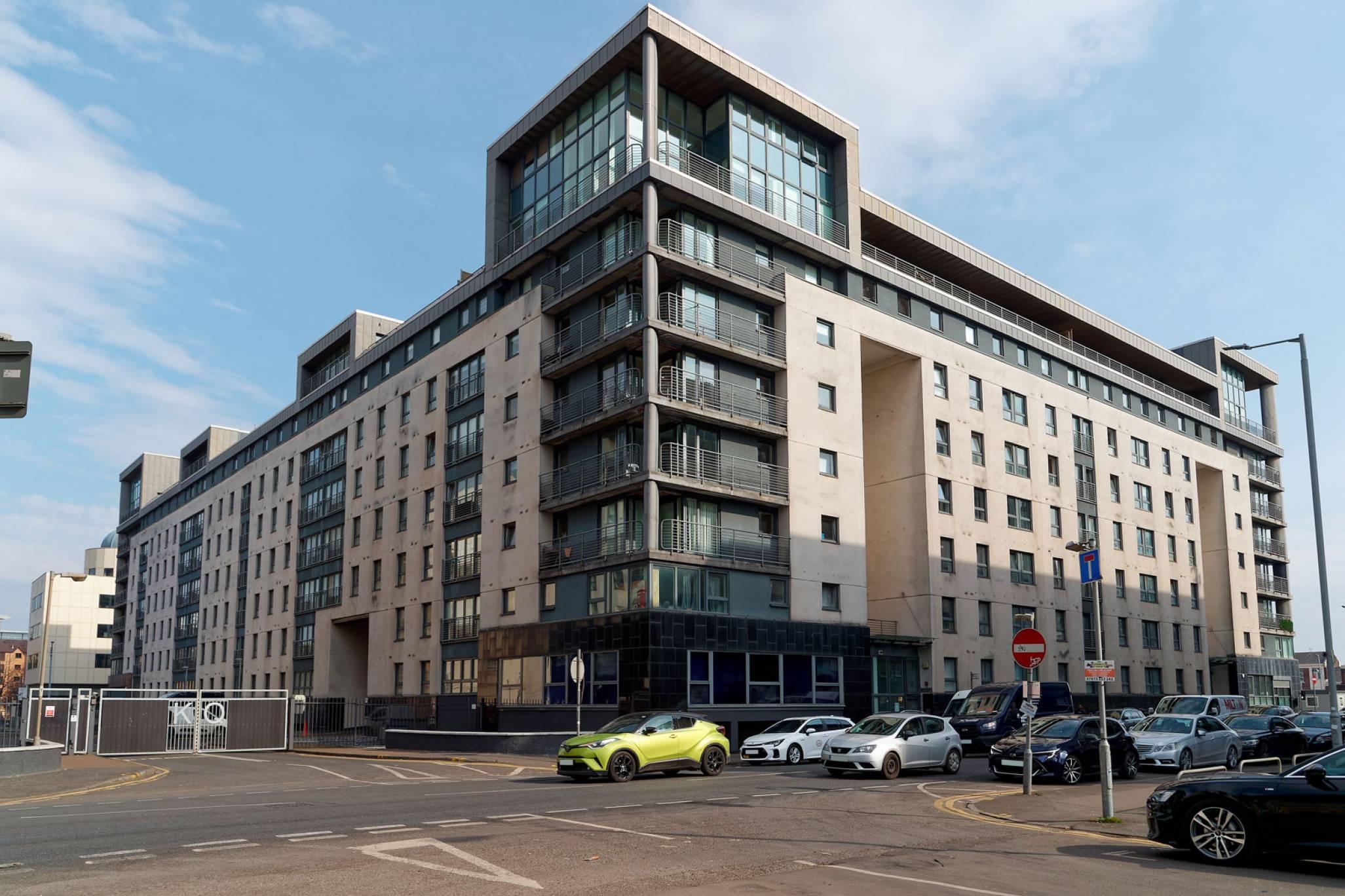 2/1 220 Wallace Street, Kingston Quay, Glasgow, G5 8AH