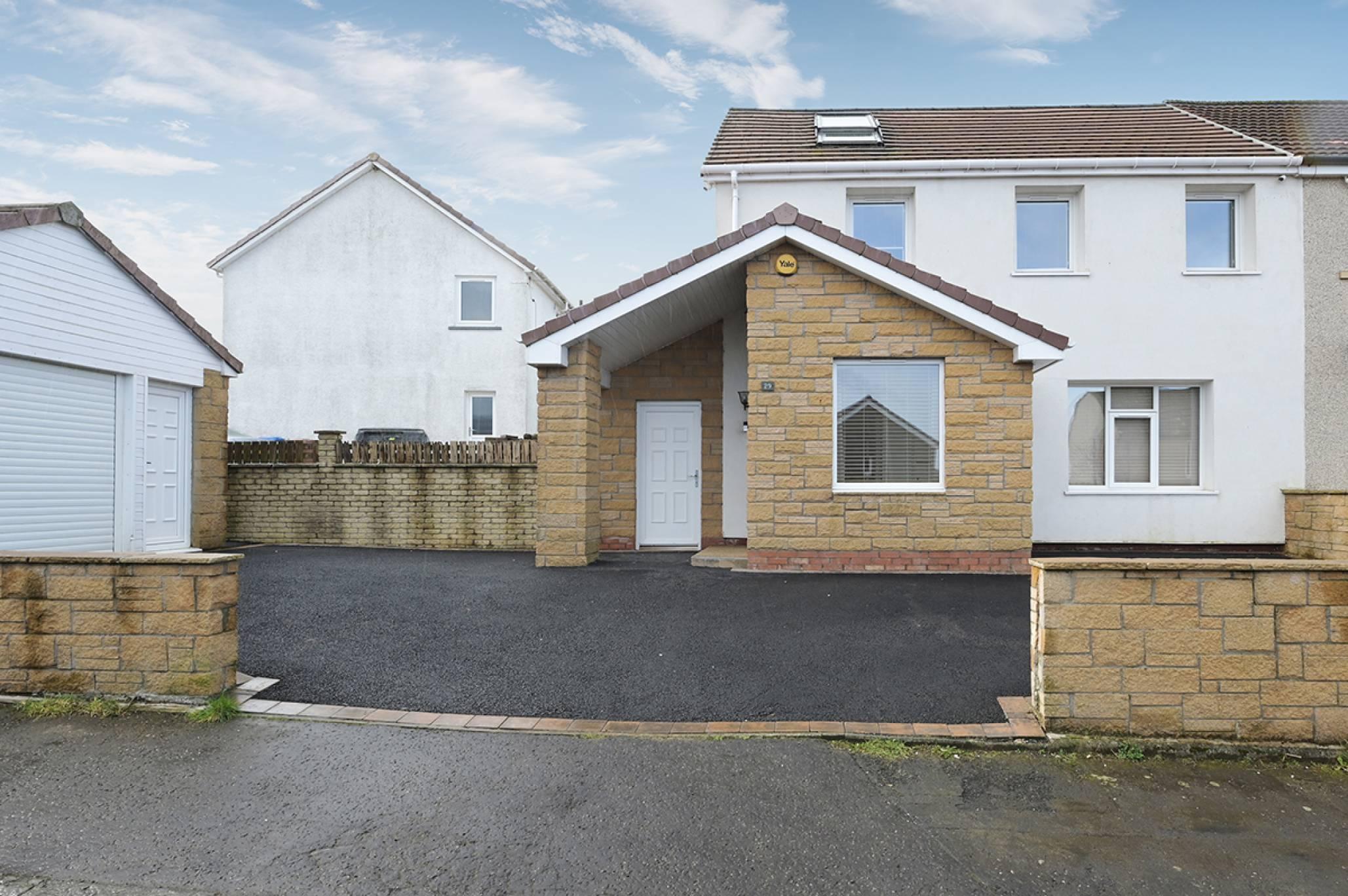 29 Rashiehill Road, Slamannan, Falkirk, FK1 3HL