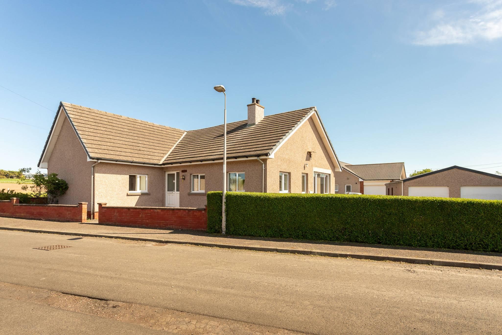 21 Forfar Road, Maryton, DD8 5PT