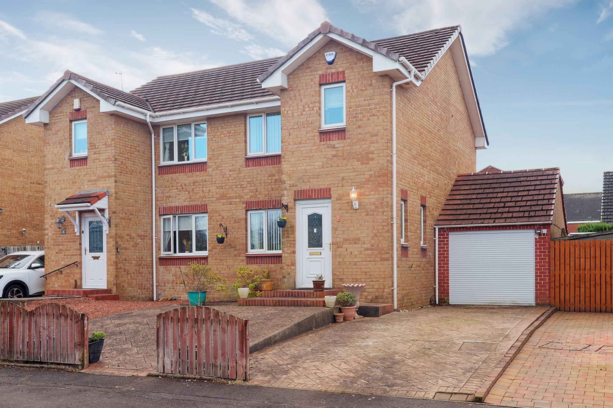 8 St. Peters Close, Glenburn, Paisley, PA2 8NT