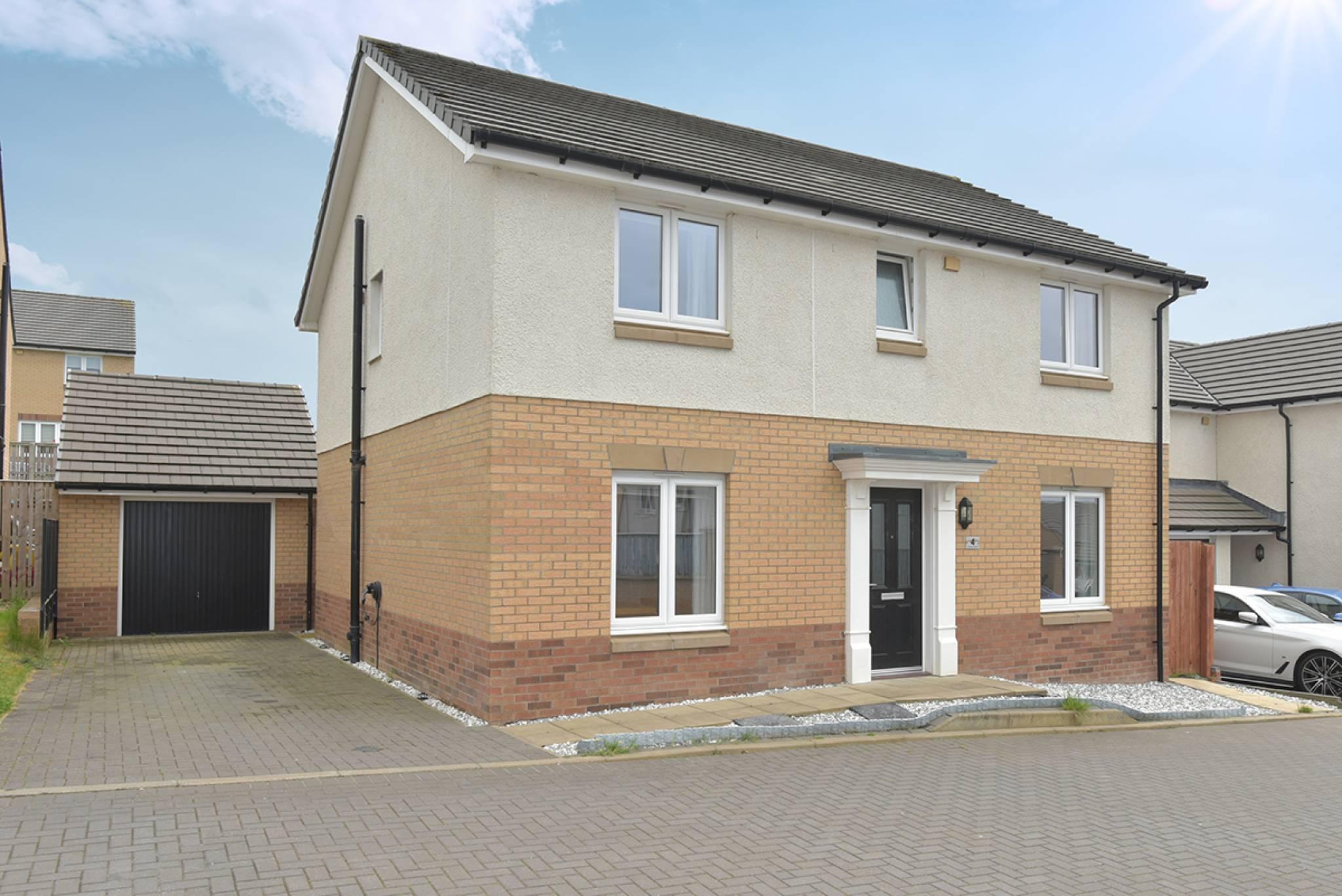 4 Carrbridge Crescent, Newarthill, Motherwell, ML1 5UZ