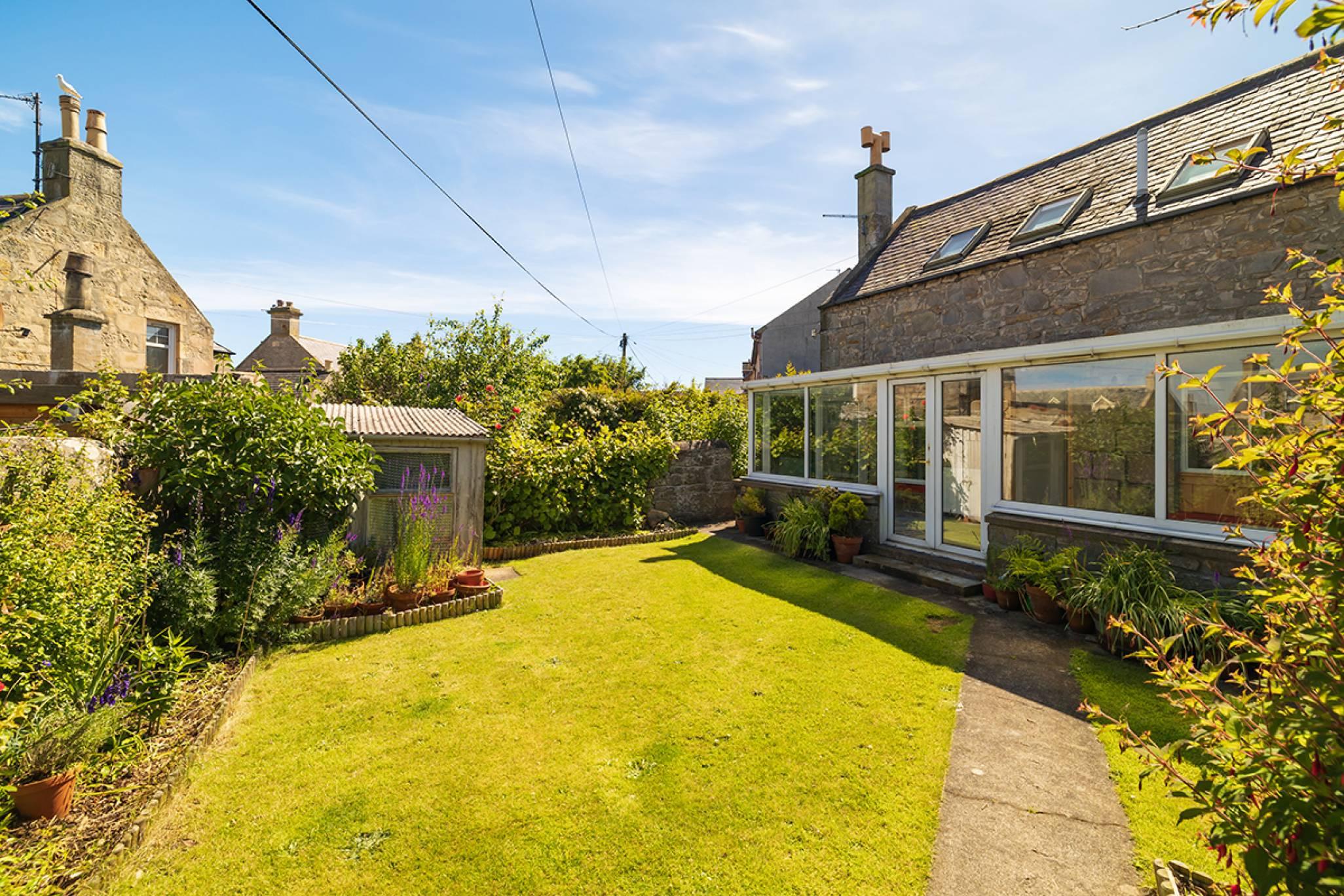 Cloverdale Cottage Kimberley Street, Lossiemouth, IV31 6BT