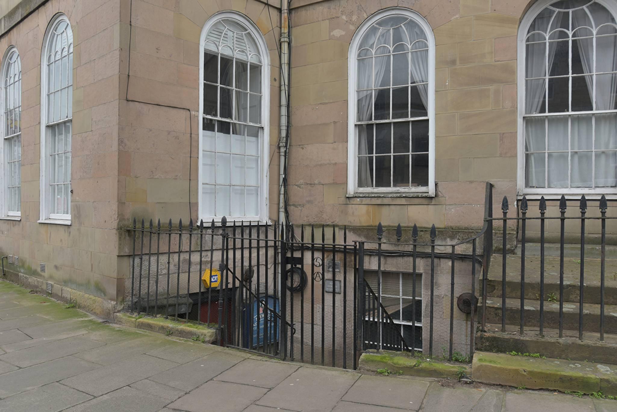 3A Huntly Street, Canonmills, Edinburgh, EH3 5HB