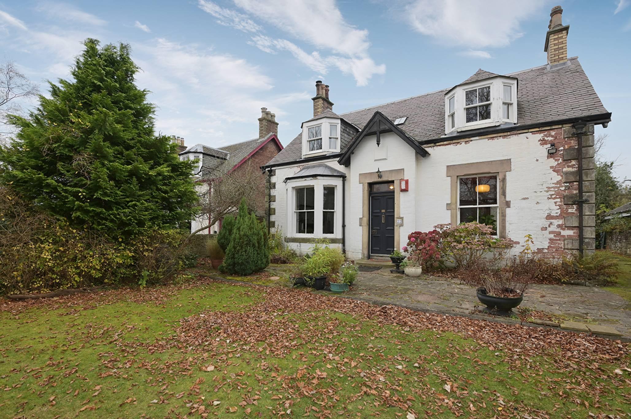 22 Belmont Road, Juniper Green, Edinburgh, EH14 5DY