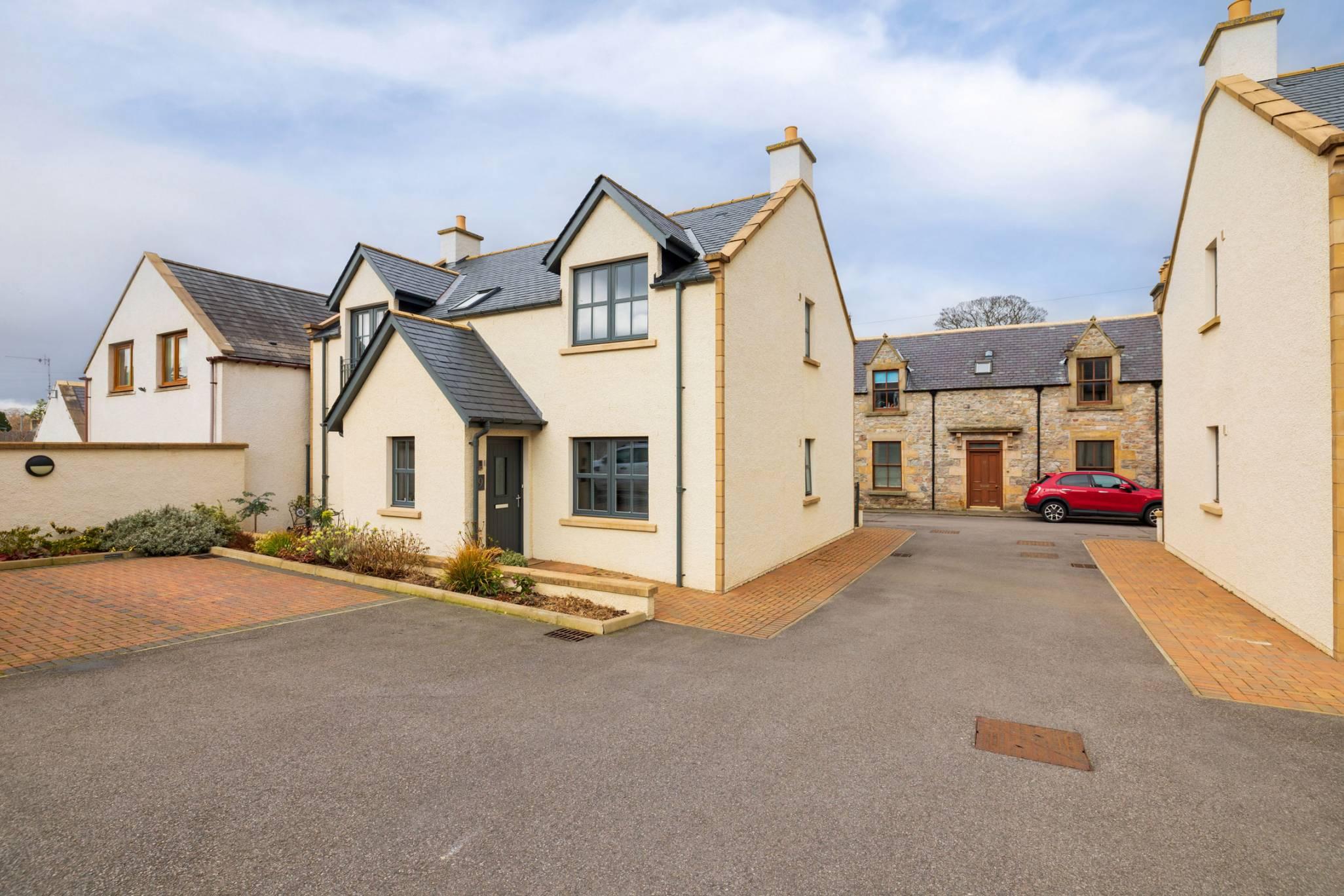 9 Maxwell Street, Fochabers, IV32 7DE
