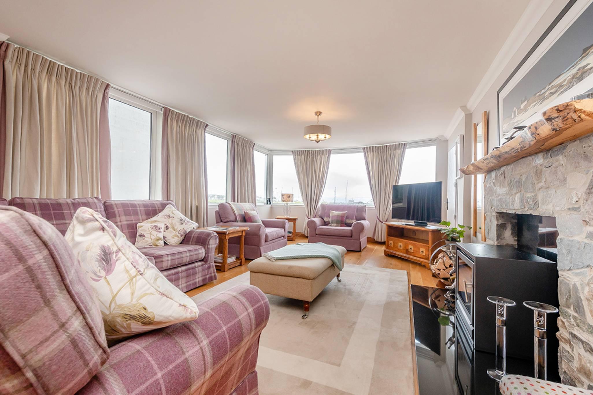 Springbank Guest House  East Bay, Mallaig, PH41 4QF