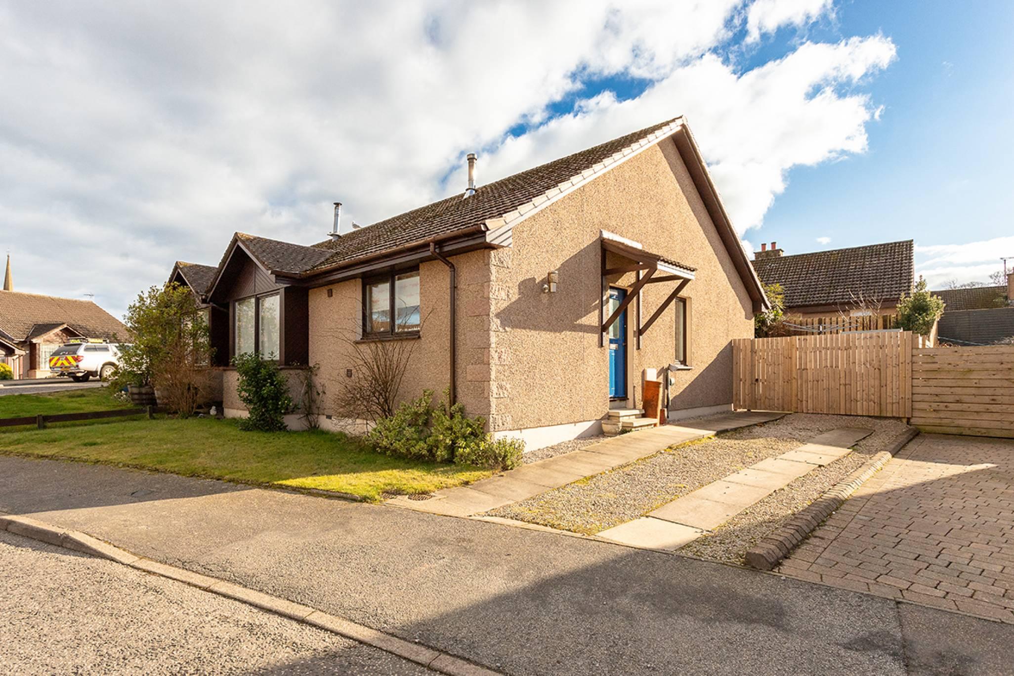2 Scotston Terrace, St. Cyrus, Montrose, DD10 0BR